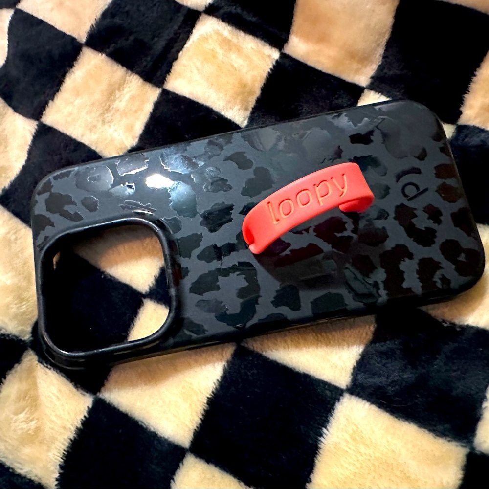 Black Leopard Loopy Case